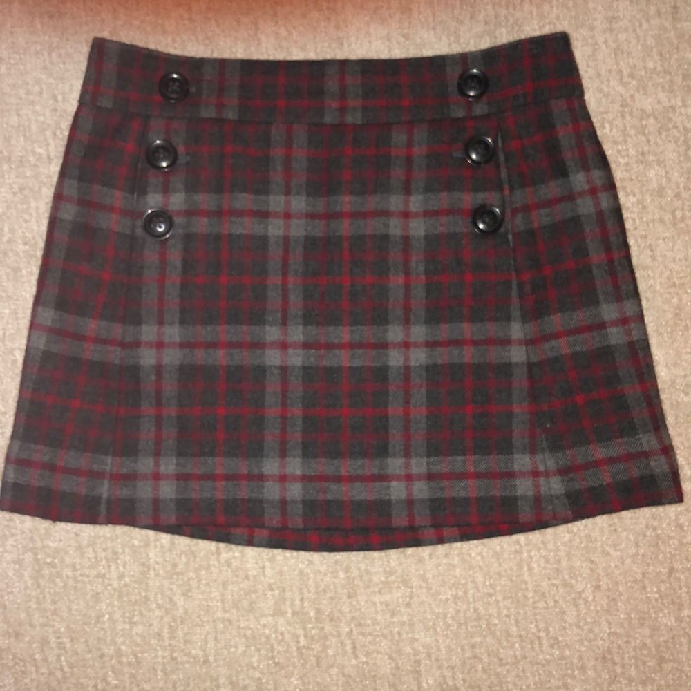 “The Gap” Plaid Skirt